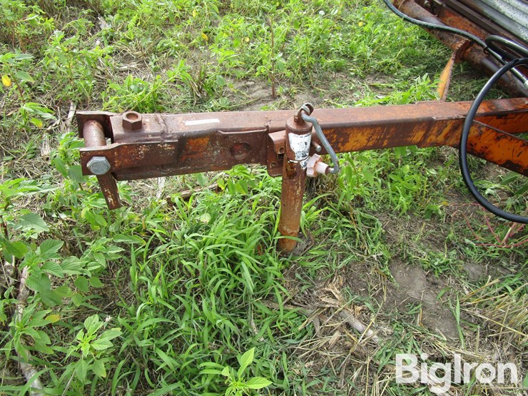 s/a-hydraulic-lift-pig-transport-trailer-image-9