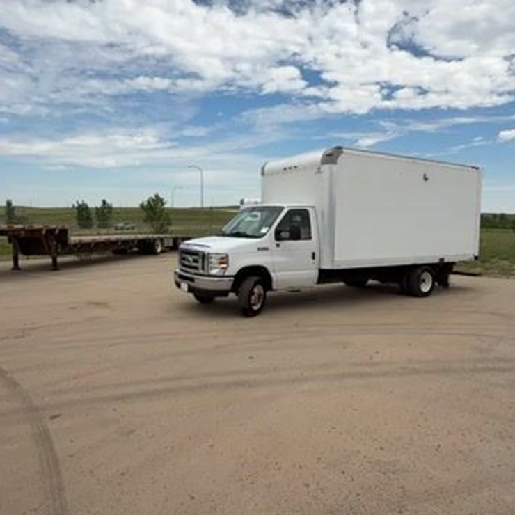 2018 FORD E450 SD