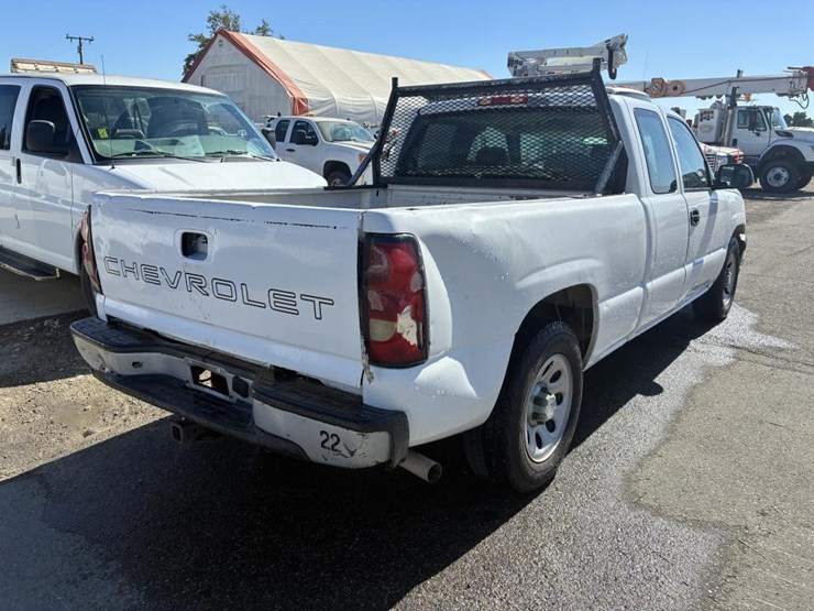 2007-chevrolet-silverado-1500-image-3