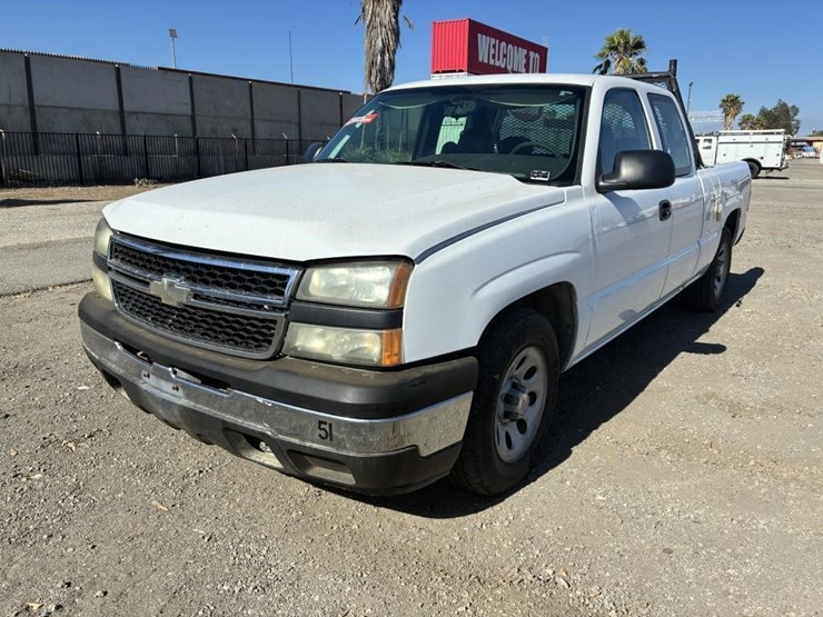 2007-chevrolet-silverado-1500-image-1
