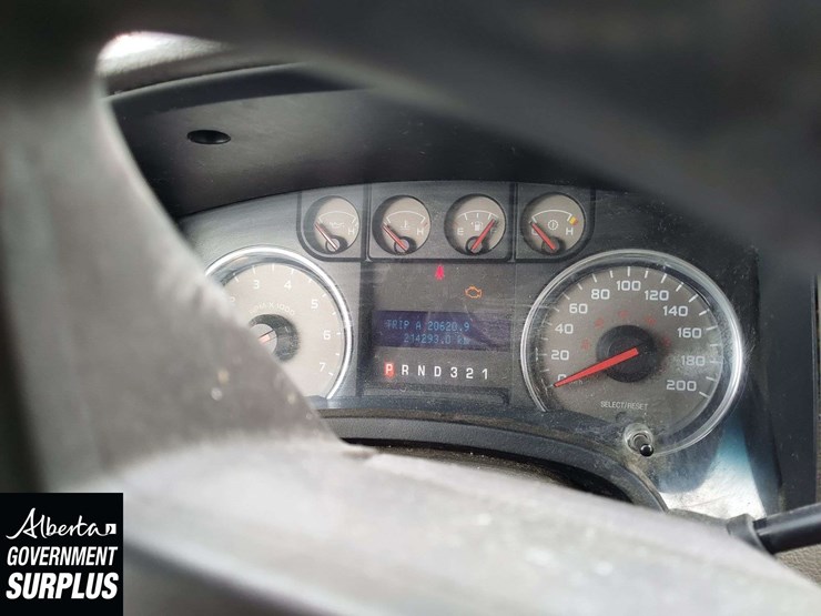 2010-ford-f150-image-16