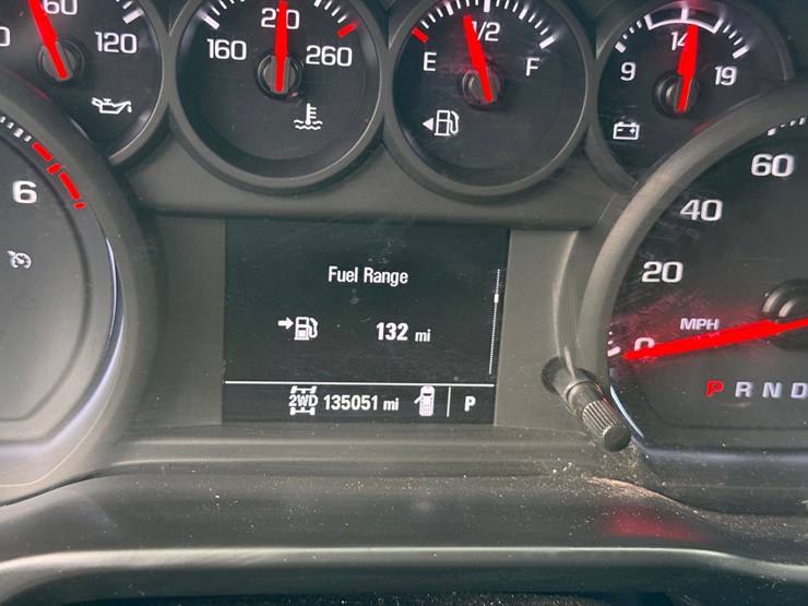 2021-chevrolet-silverado-2500hd-image-19