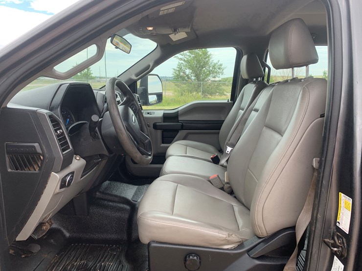 2019-ford-f350-sd-xl-image-8