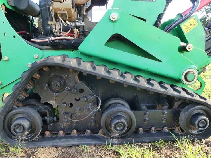 ditch-witch-c16x-image-6