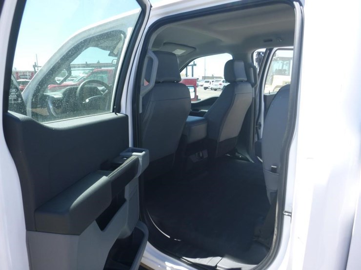 2022-ford-f150-image-7