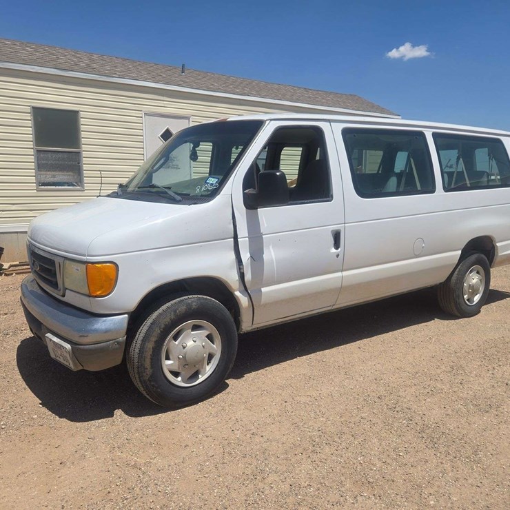 2007 FORD E350