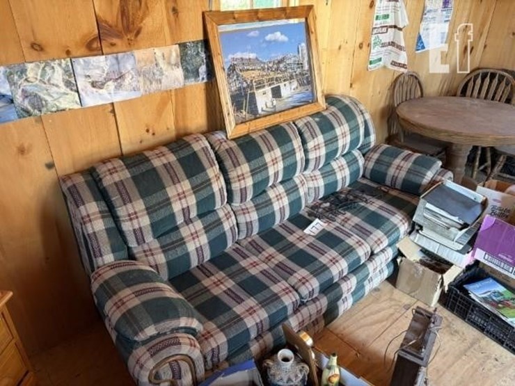 dining-table-&-couches-image-2