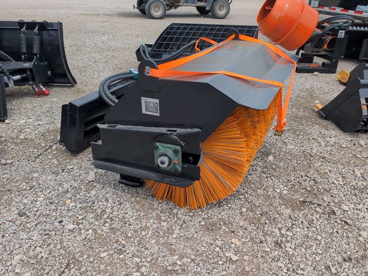 iranch-mini-skid-steer-snow-angle-sweeper---irlsas-image-1
