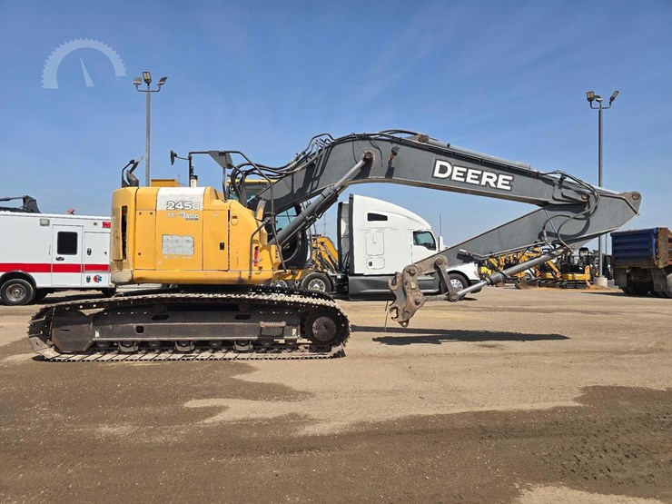 2018-deere-245g-lc-image-6