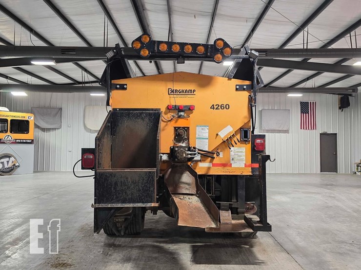 2008-gmc-topkick-c8500-image-8
