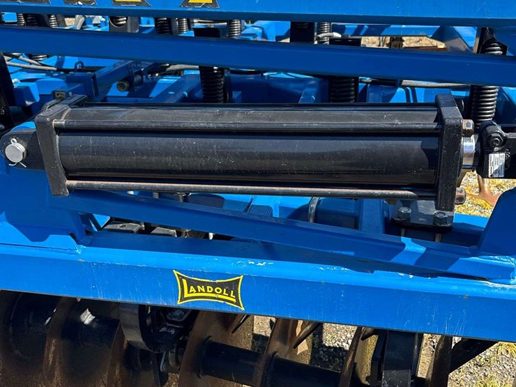 2024-landoll-877-image-16