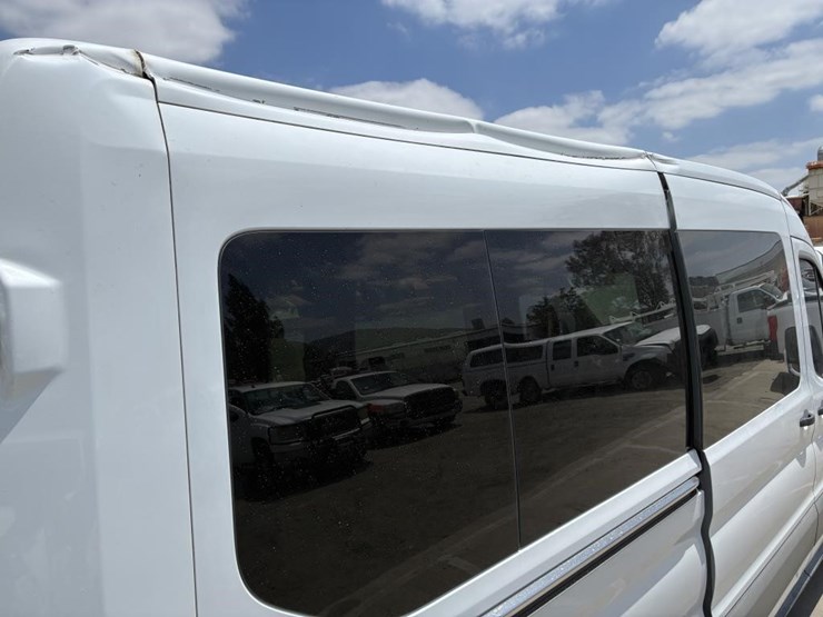 2017-ford-transit-image-5