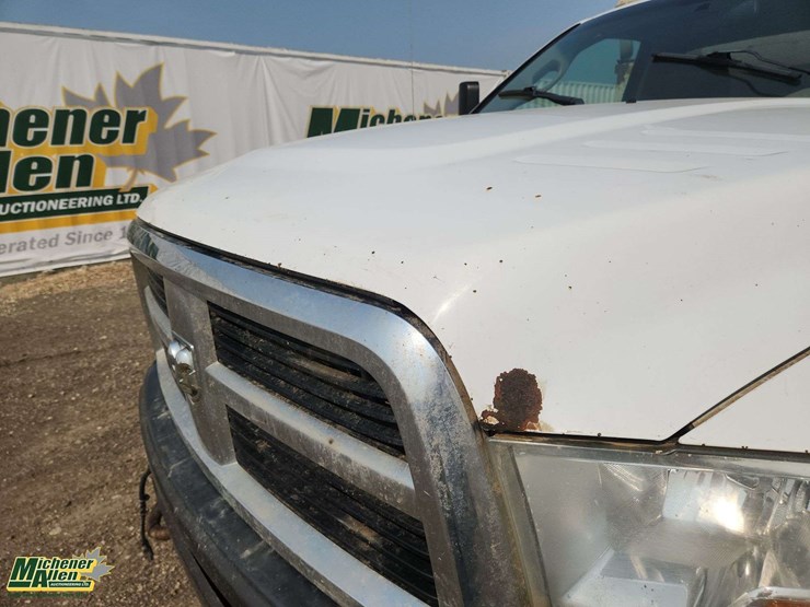 2011-ram-5500-4x4-s/a-service-truck-image-40