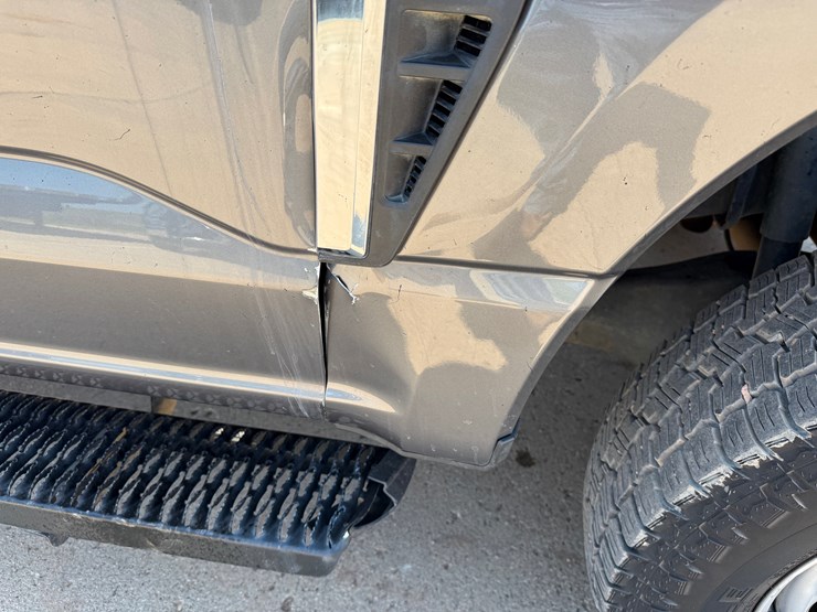 2023-ford-f250-image-5