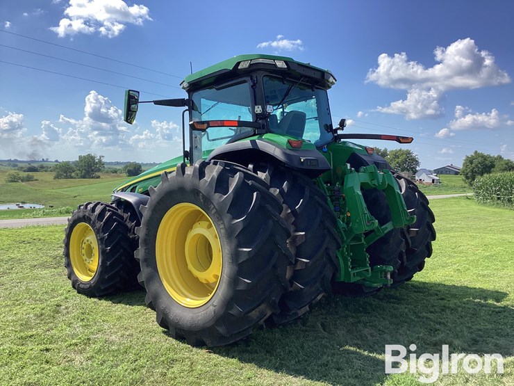2022-john-deere-8r-310-image-7