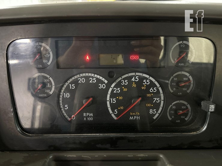 2003-national-600c-image-24