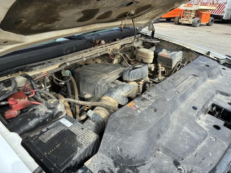 2012-gmc-sierra-2500-image-15