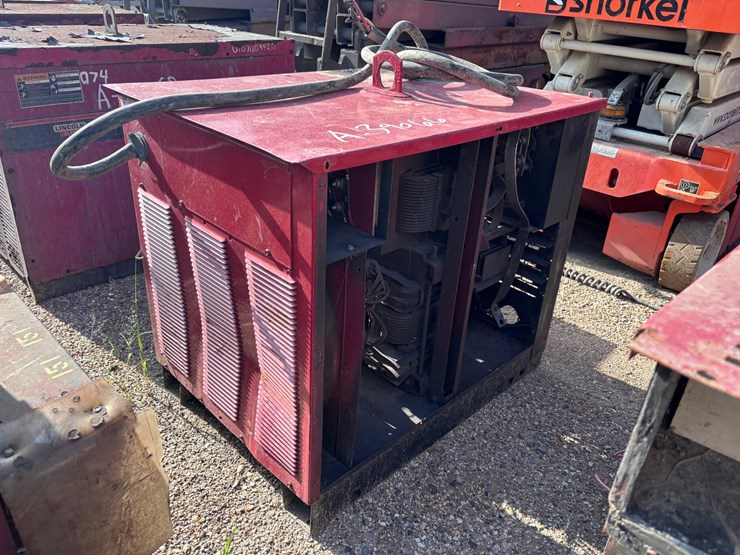 #39066-•-lincoln-electric-dc-600-welder-|-for-parts/repairs-image-3