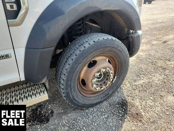 2019-ford-f550-image-11