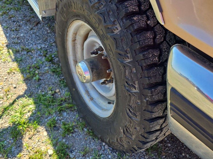 1996-ford-f-250-xlt,-extended-cab,-5.8l,-gas,-bench-seat,-cloth,-4wd,-power-windows,-dmi-bumper,-gooseneck-ball,-spare-tire,-177,236-miles,-gas,-vin--1fth26h9tea7672-image-15