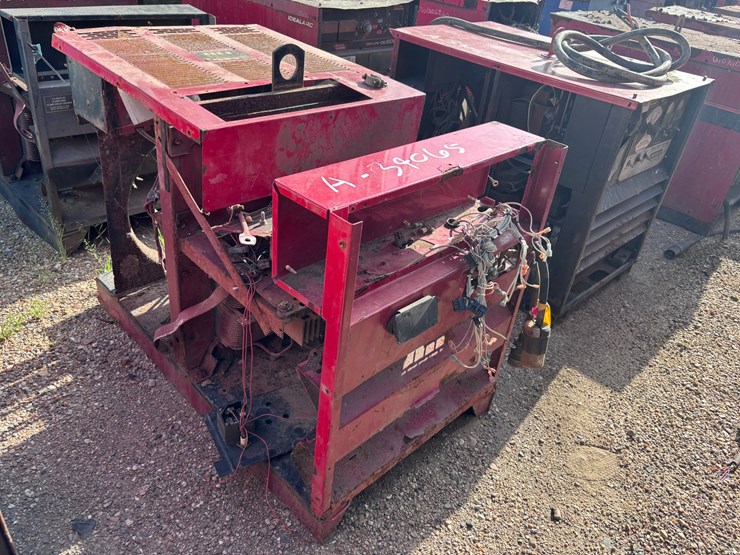 #39065-•-lincoln-electric-dc-600-welder-|-for-parts/repairs-image-1