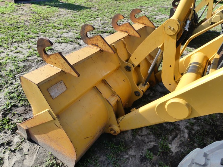 caterpillar-416d-image-14