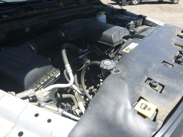 2018-dodge-1500-image-11