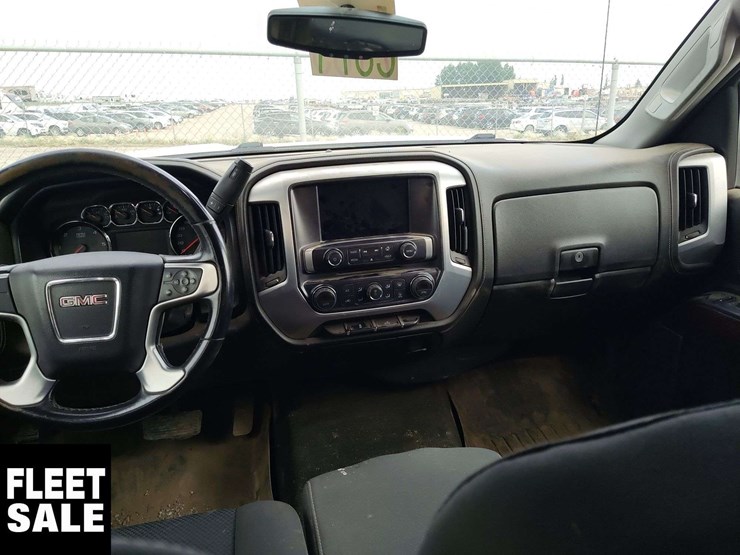 2016-gmc-sierra-1500-image-15