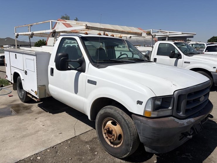 2004-ford-f350-image-2