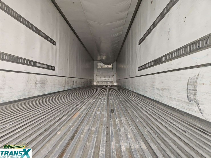 2014-utility-53-ft-image-11