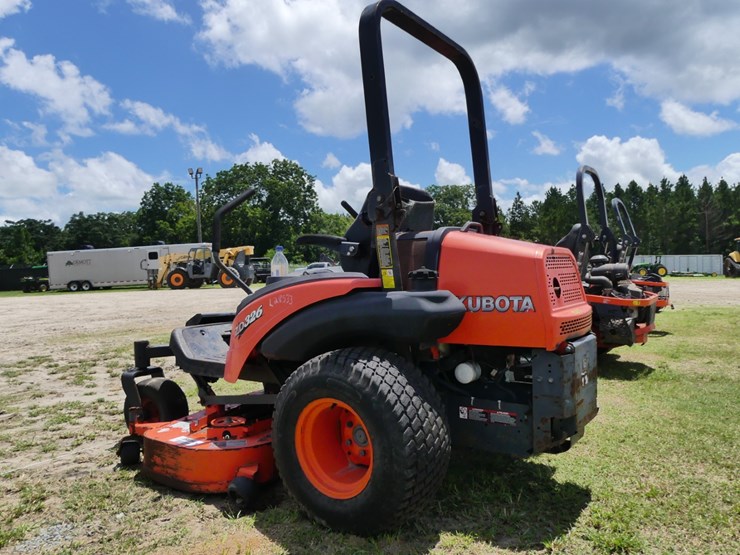 2011-kubota-zd326-image-5