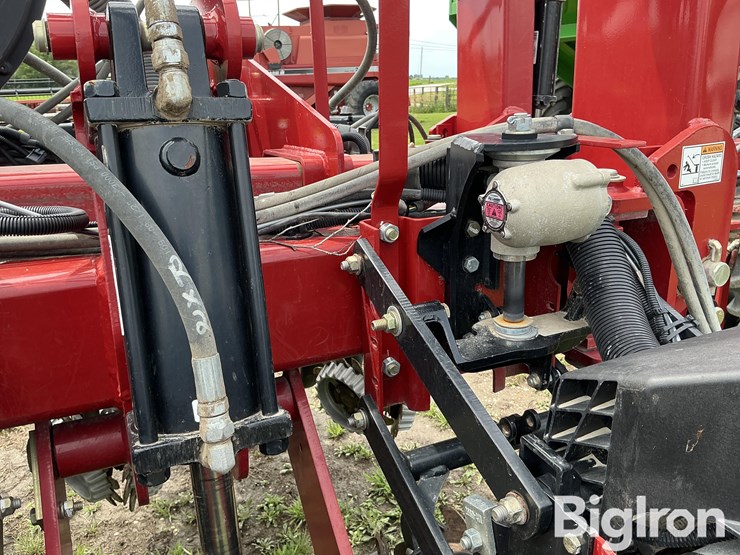 case-ih-1250-image-15