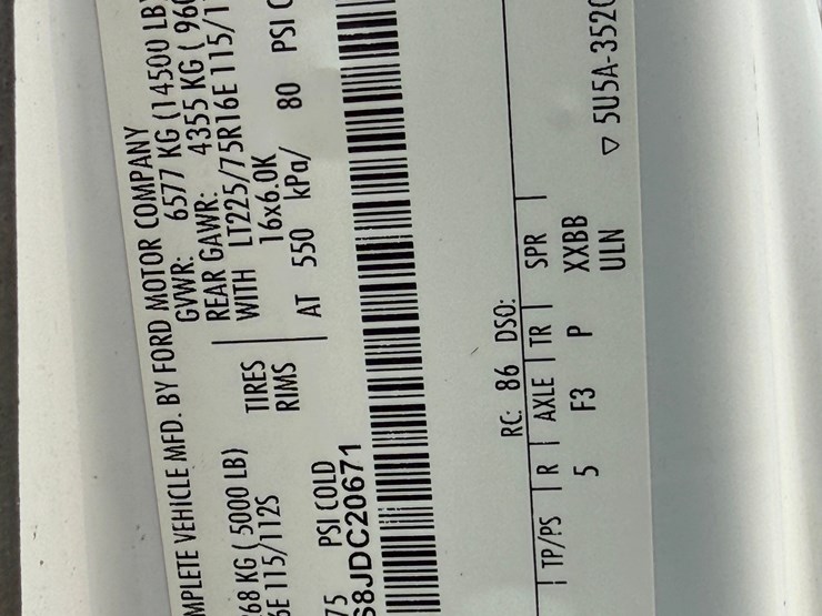 2018-ford-e450-sd-image-11