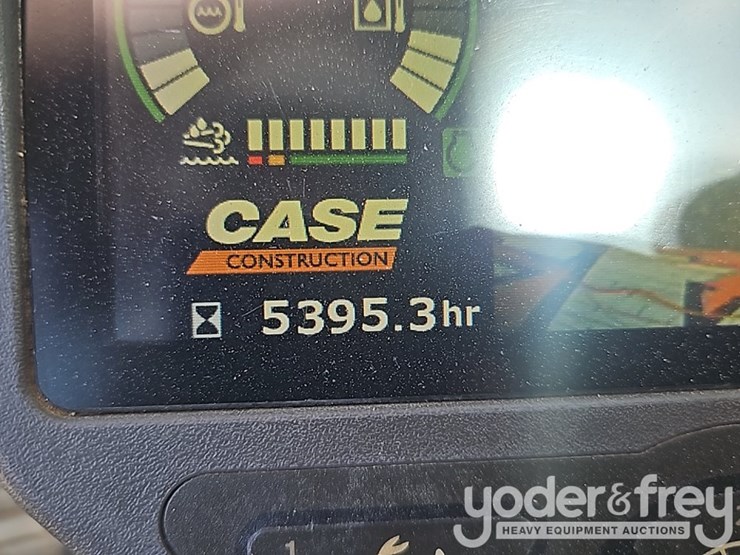 2018-case-cx210-image-44