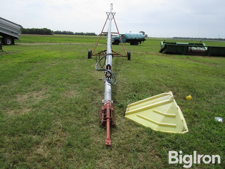 hutchinson-6"-x-45'-hydraulic-drive-auger-image-2