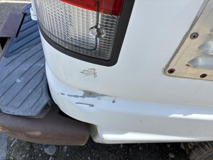 2001-ford-e350-image-9