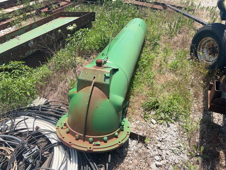 high-capacity-unload-auger-elbow-image-4