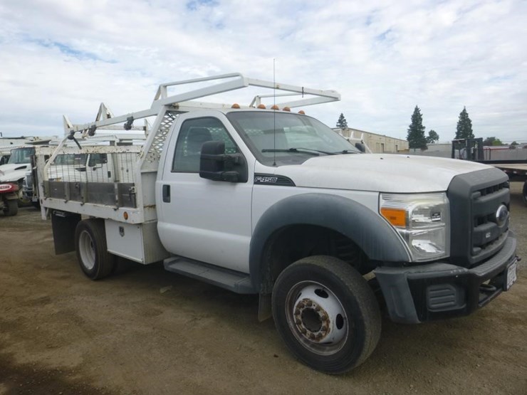 2013-ford-f550-image-2