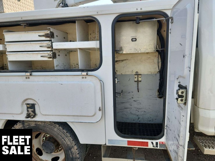 2019-ford-f550-image-34