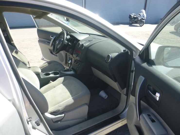 2009-nissan-rogue-image-6