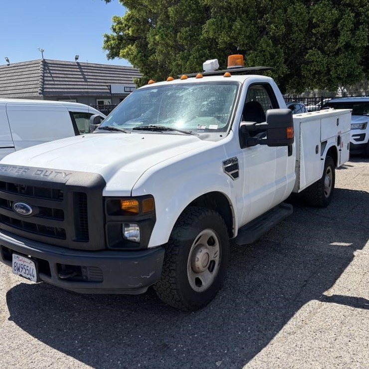 2009 FORD F350