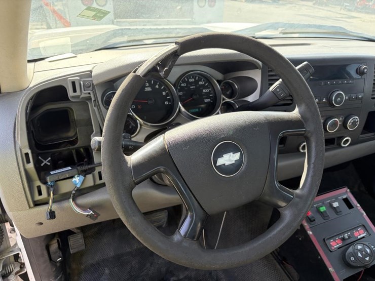 2007-chevrolet-2500hd-image-13