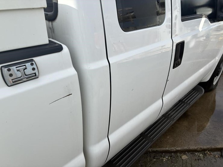 2004-ford-f250-image-8