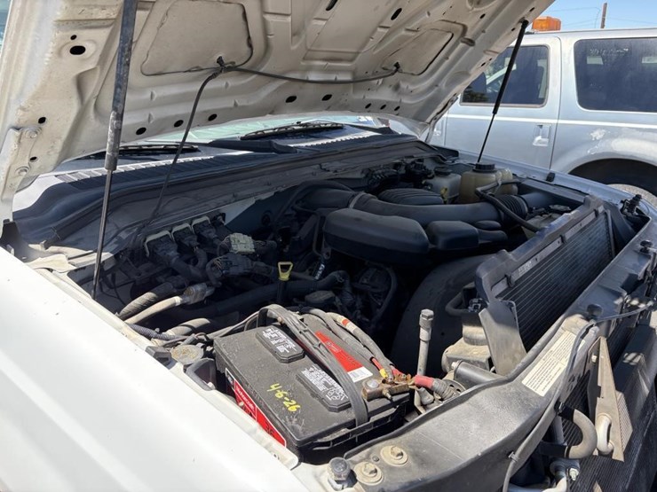 2009-ford-f350-image-8
