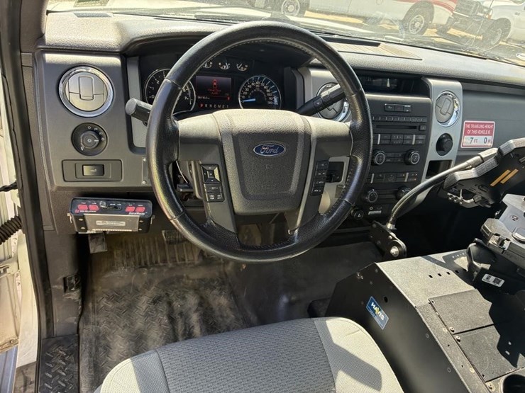 2011-ford-f150-image-15