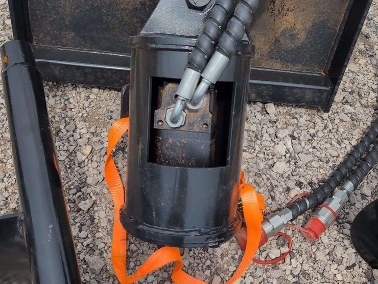 i-ranch-mini-skidsteer-auger-drive-and-bits-image-2