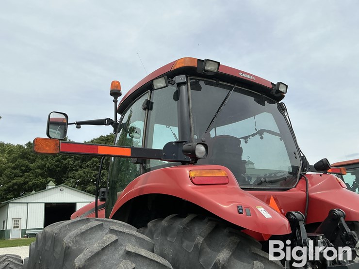 2011-case-ih-magnum-215-image-17