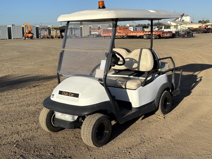 club-car-golf-cart-image-1
