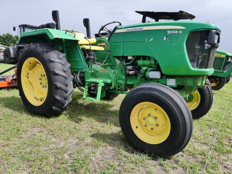 john-deere-5045d-image-2