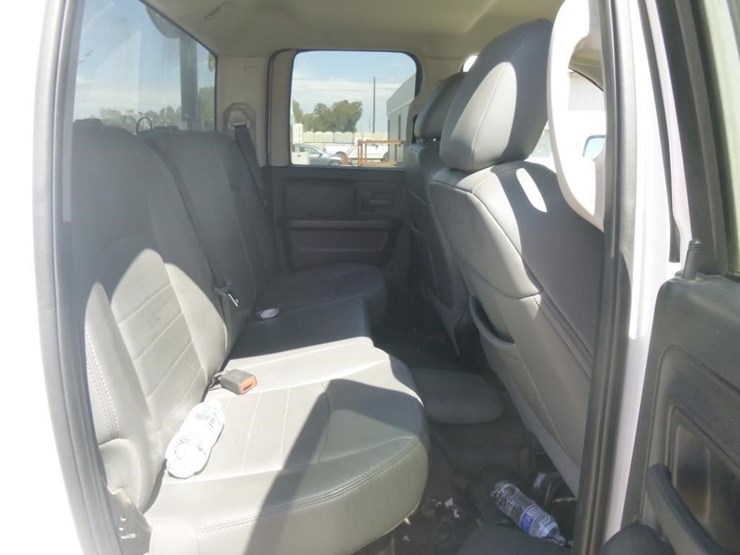 2014-dodge-ram-1500-image-19